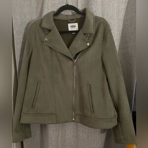 Old navy green jacket. Size XL